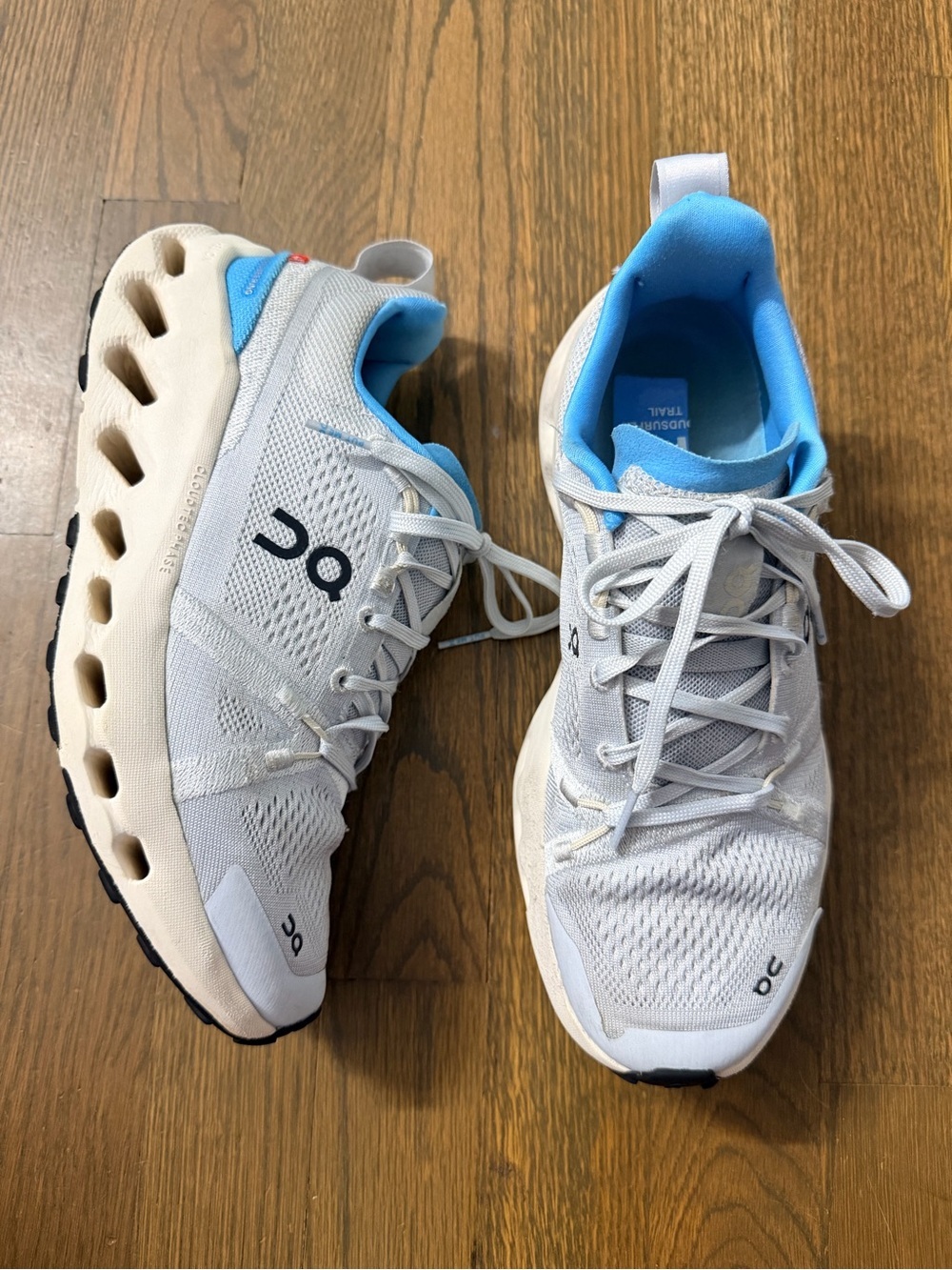 On Women's Cloudsurfer Trail running Size 7